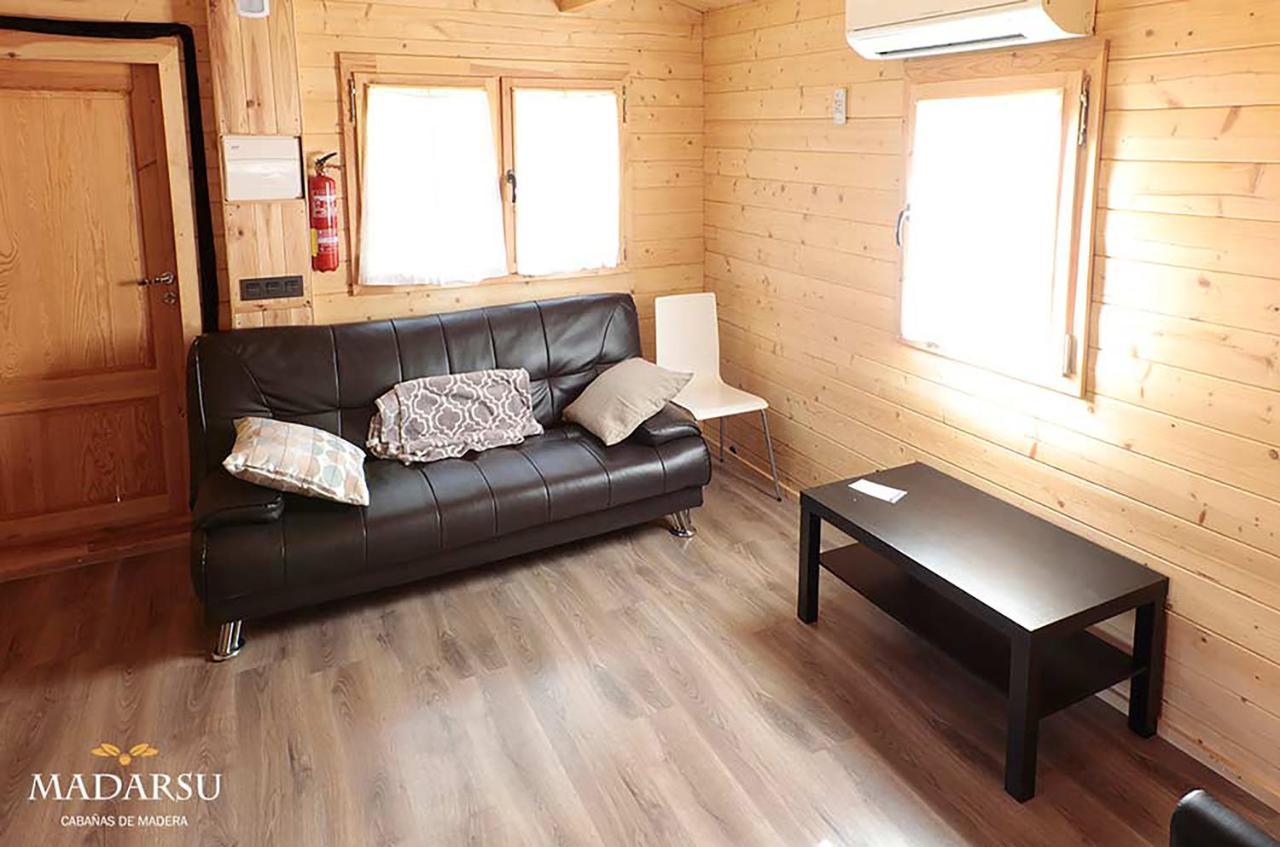 Cabanas Madarsu Vigo de Sanabria Ngoại thất bức ảnh